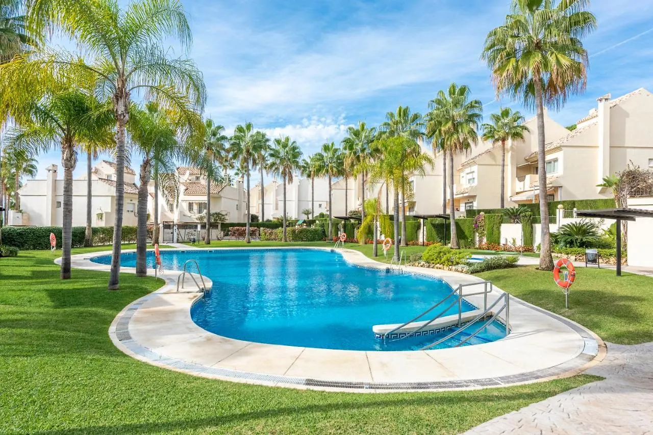 El Arenal Townhouse By The Beach With Swimming Pool Ii- Eaw Homes Marbella
